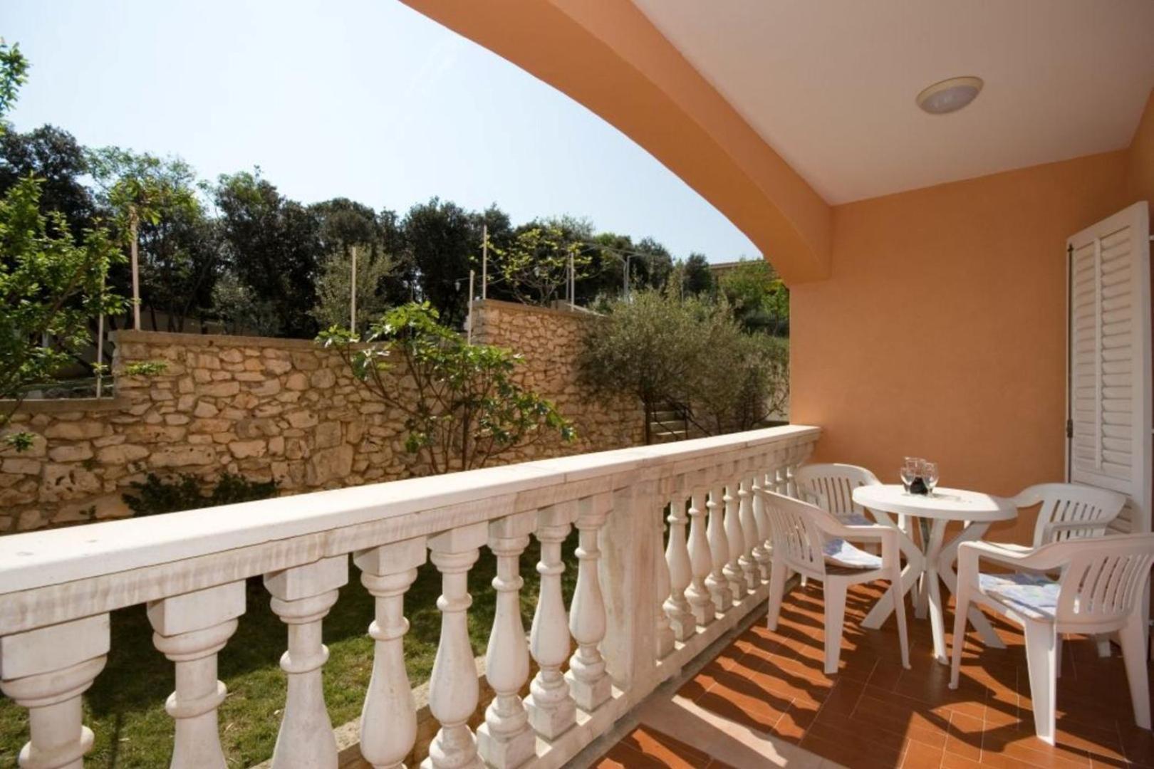 Sunny Adriatic Apartments Valentin Orsera Esterno foto