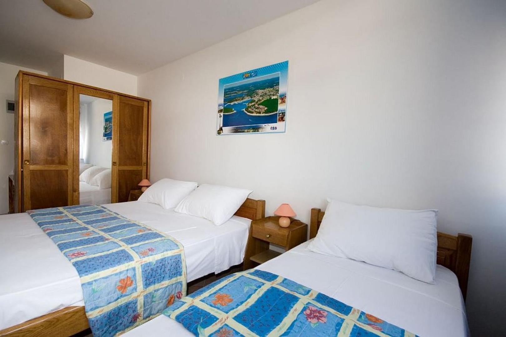 Sunny Adriatic Apartments Valentin Orsera Esterno foto