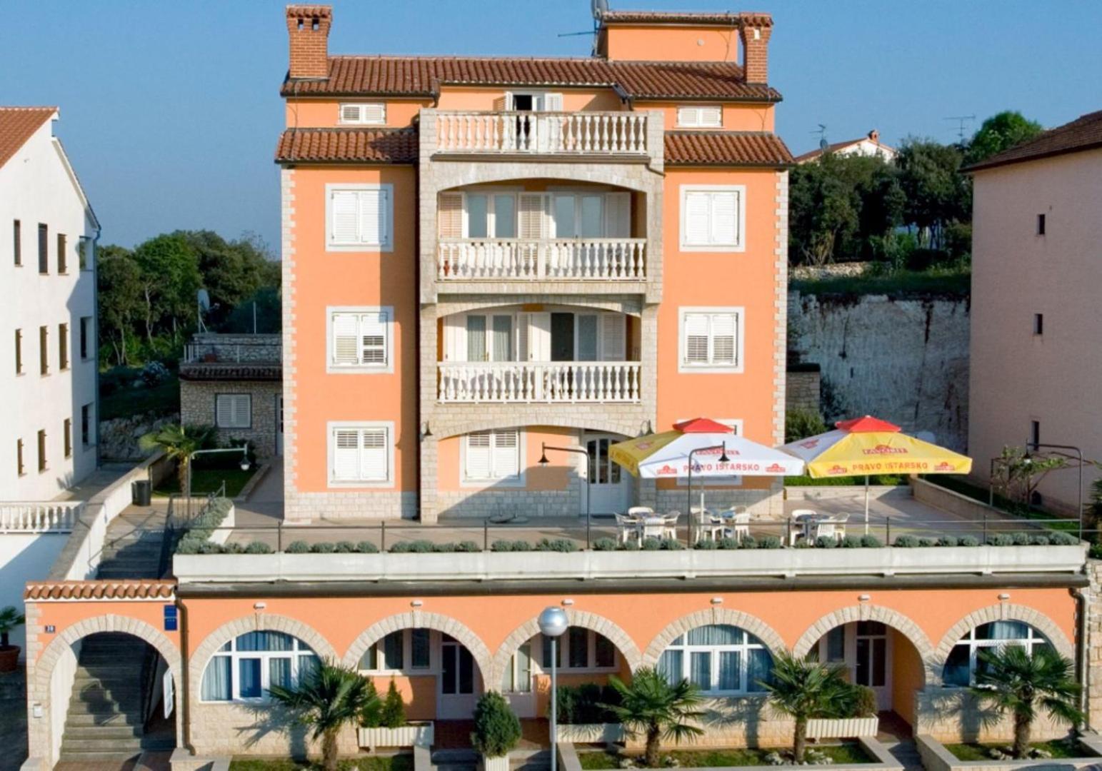 Sunny Adriatic Apartments Valentin Orsera Esterno foto