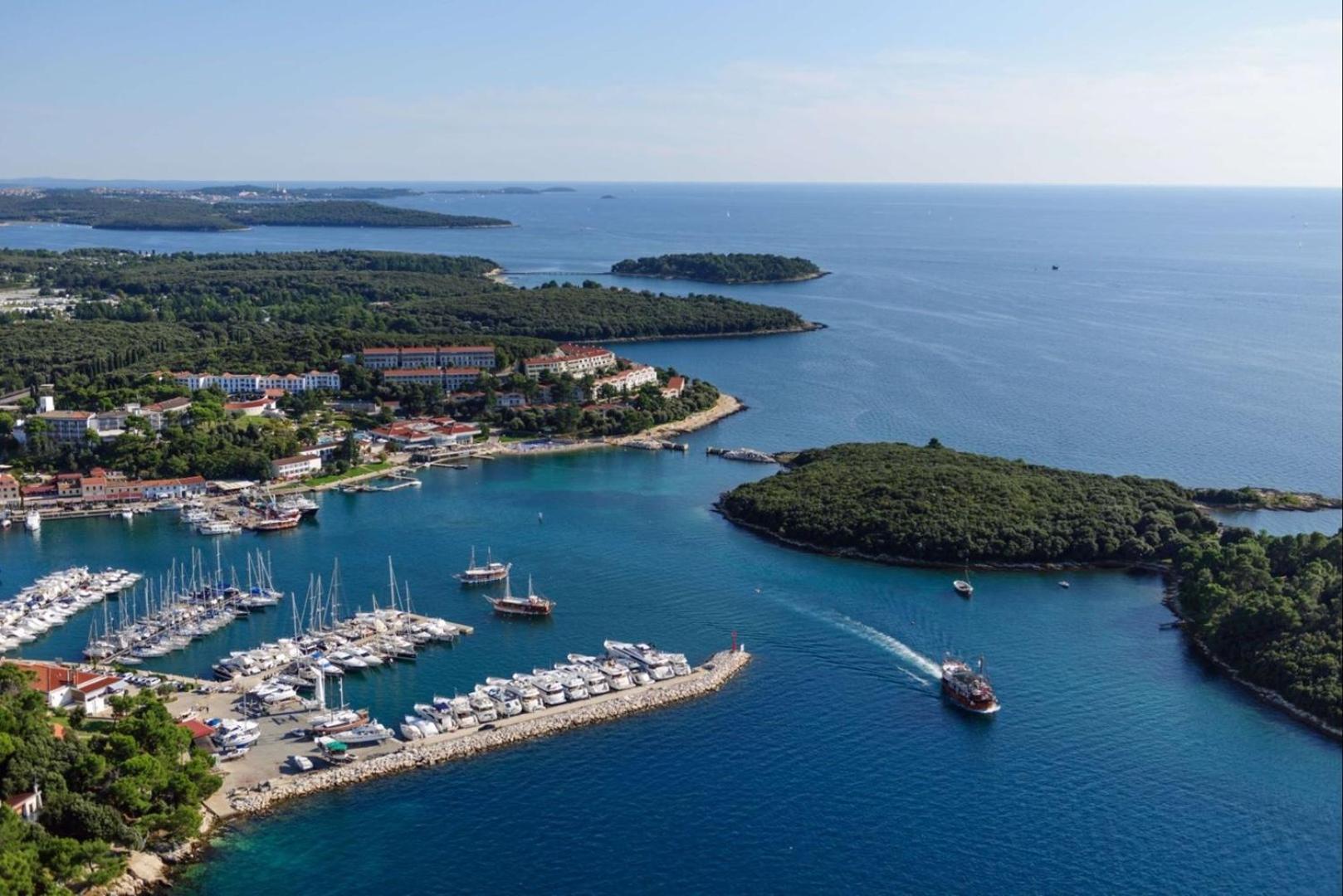 Sunny Adriatic Apartments Valentin Orsera Esterno foto